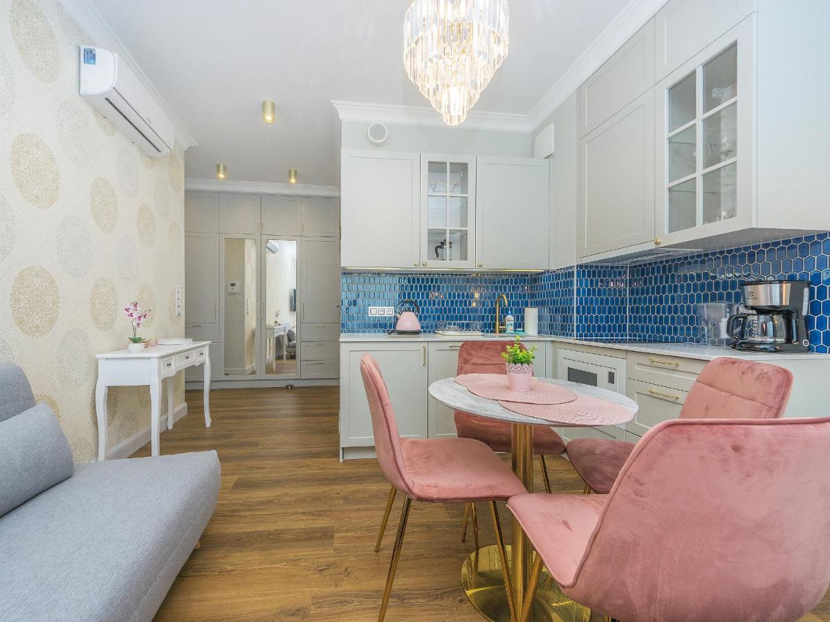 Flatbook - City Center Apartments Granaria With Parking غدانسك المظهر الخارجي الصورة